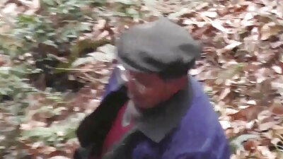 शर्मीली किशोरी लड़की बकवास करने के लिए आश्वस्त सेक्सी मूवी हिंदी में