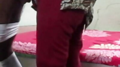 बूढ़े दादाजी भोजपुरी सेक्सी हिंदी मूवी रात में लड़कियों के बेडरूम में घुसे