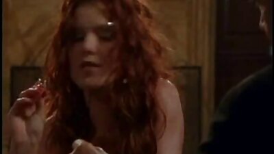 Nerdy बॉय ने अपने दोस्तों हिंदी सेक्सी मूवी को पकड़ा माँ अपने घर में अकेले सो रही थी