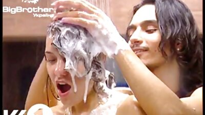 टाइट टीन ने बड़े सेक्सी मूवी इन हिंदी आदमी के साथ बाथरूम में खोया कौमार्य