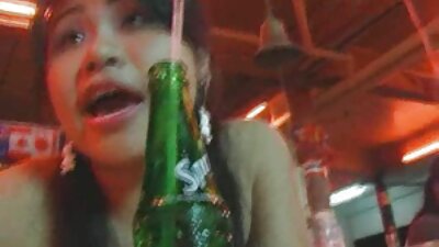 गंदी जोड़ी काम करने के लिए अपने रास्ते पर हिंदी मूवी सेक्सी मेट्रो में बकवास