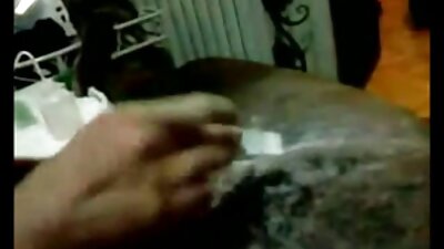 डर्टी पुराना मिल्फ उसे खुश करने के लिए एक युवा लड़के को भुगतान करता है हिंदी मूवी सेक्सी मूवी